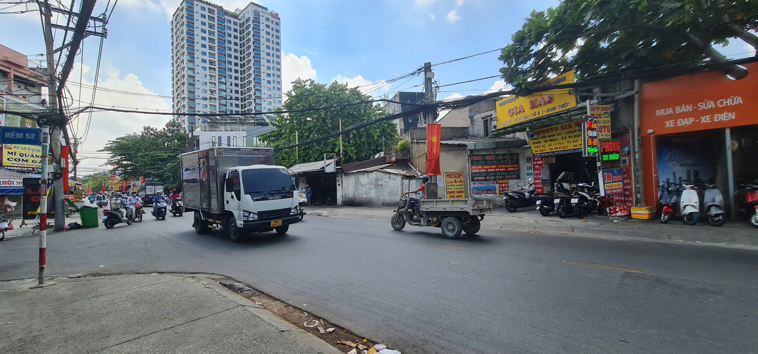 Cho thuê KHO-XƯỞNG Mặt Tiền Thoại Ngọc Hầu 175m² - GẦN NGÃ TƯ - Ảnh 1